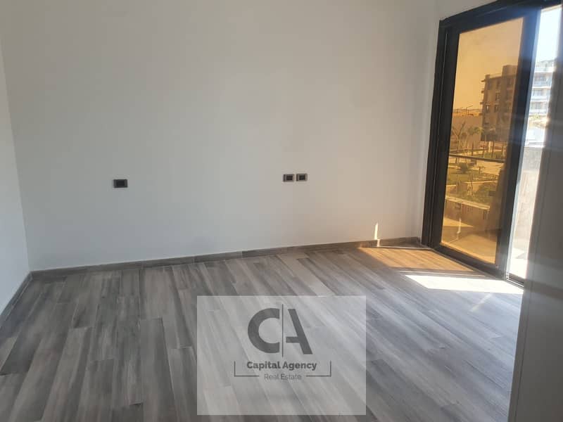 7 2c6083cc-5bdf-42ba-b95a-b2e6ca35a418. jpeg