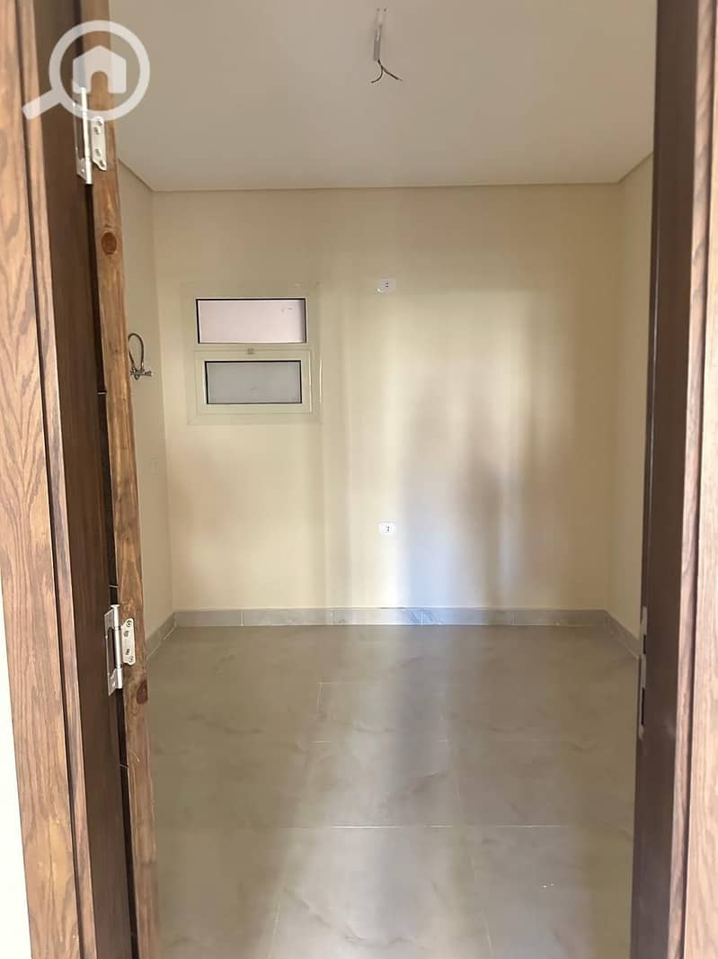 5 WhatsApp Image 2025-12-07 at 1.06. 00 PM (3). jpeg