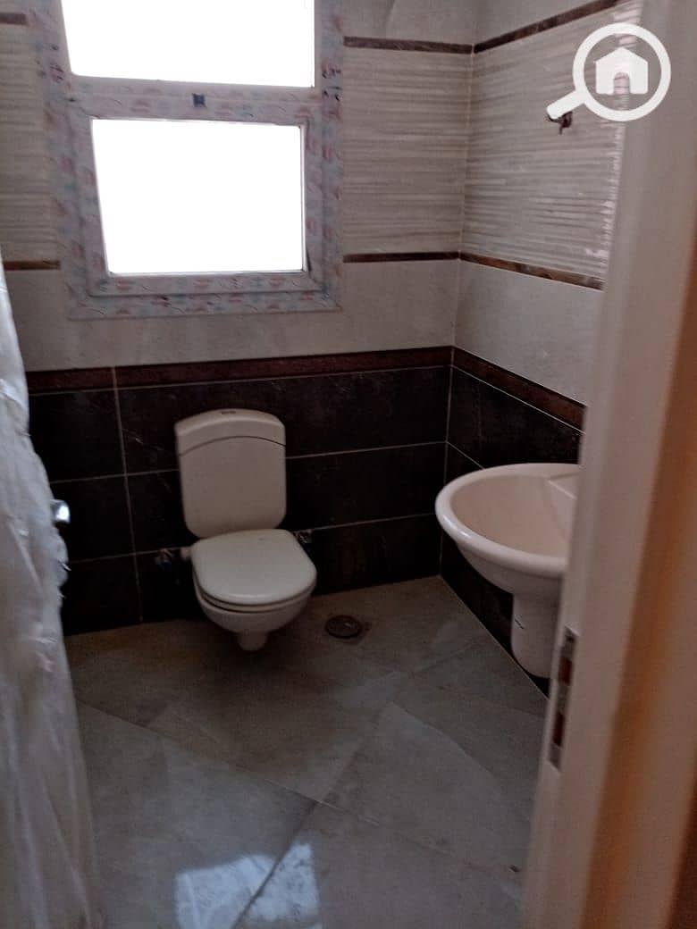 14 WhatsApp Image 2021-03-26 at 4.42. 00 PM (2). jpeg