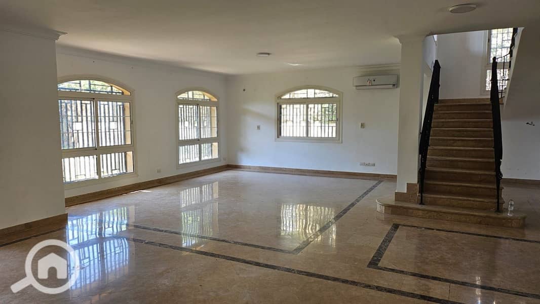 2 06e78b96-0b72-42a6-8d56-729fc92a5f70. jpeg