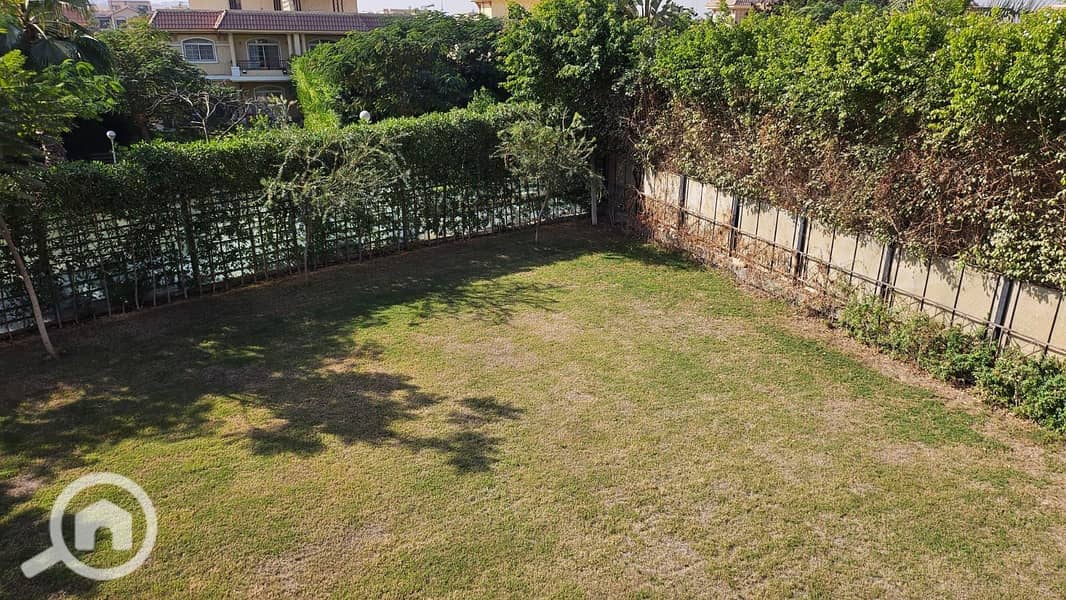 17 83e4330b-cdc8-44e2-8f2f-bf654eb05010. jpeg