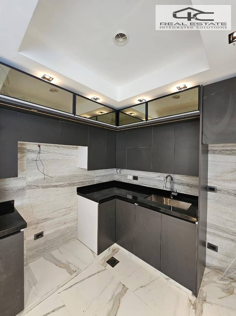 6 WhatsApp Image 2025-12-07 at 14.46. 55. jpeg