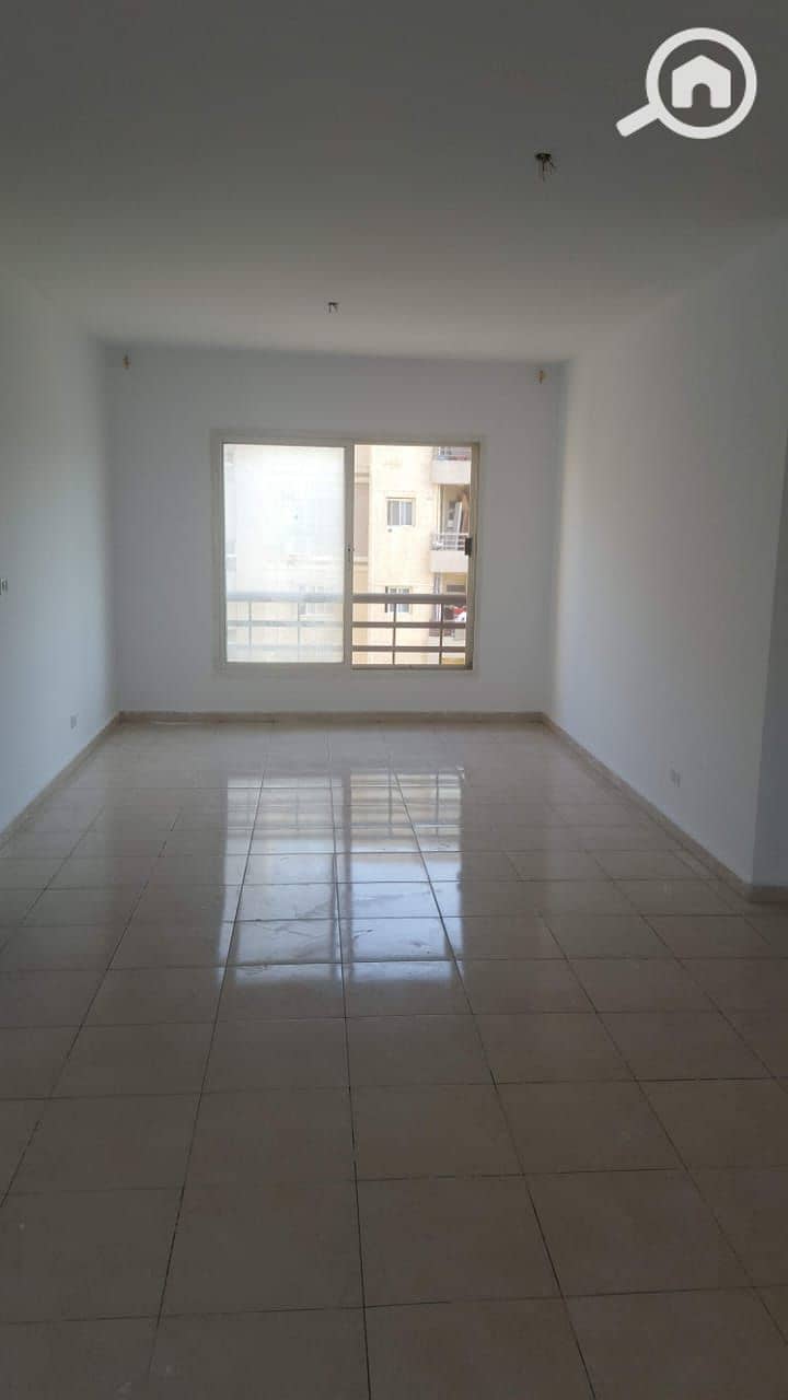 4 8e3f0f5c-99b7-43b8-ad3b-efeb50f73e93. jpg