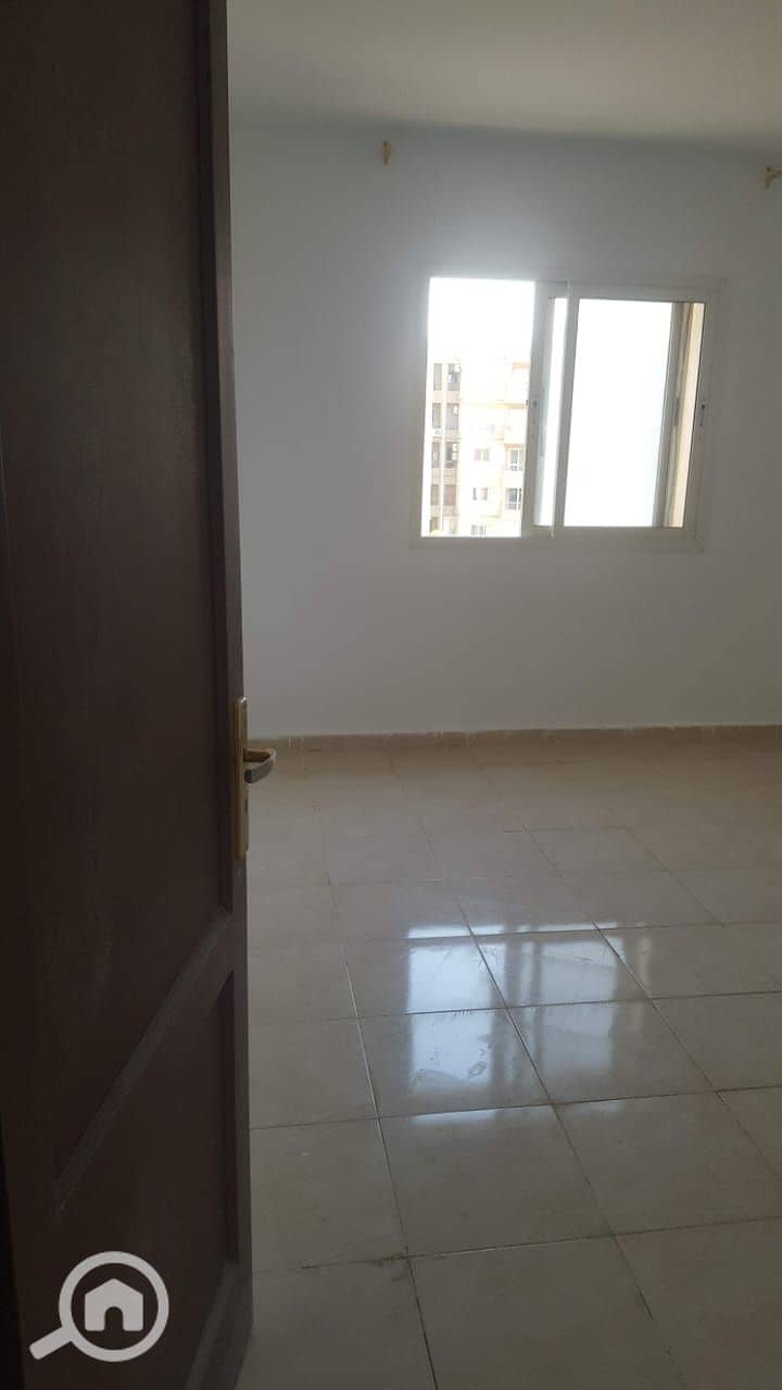 6 57bae472-e2a7-43d1-897b-b803787bc95d. jpg