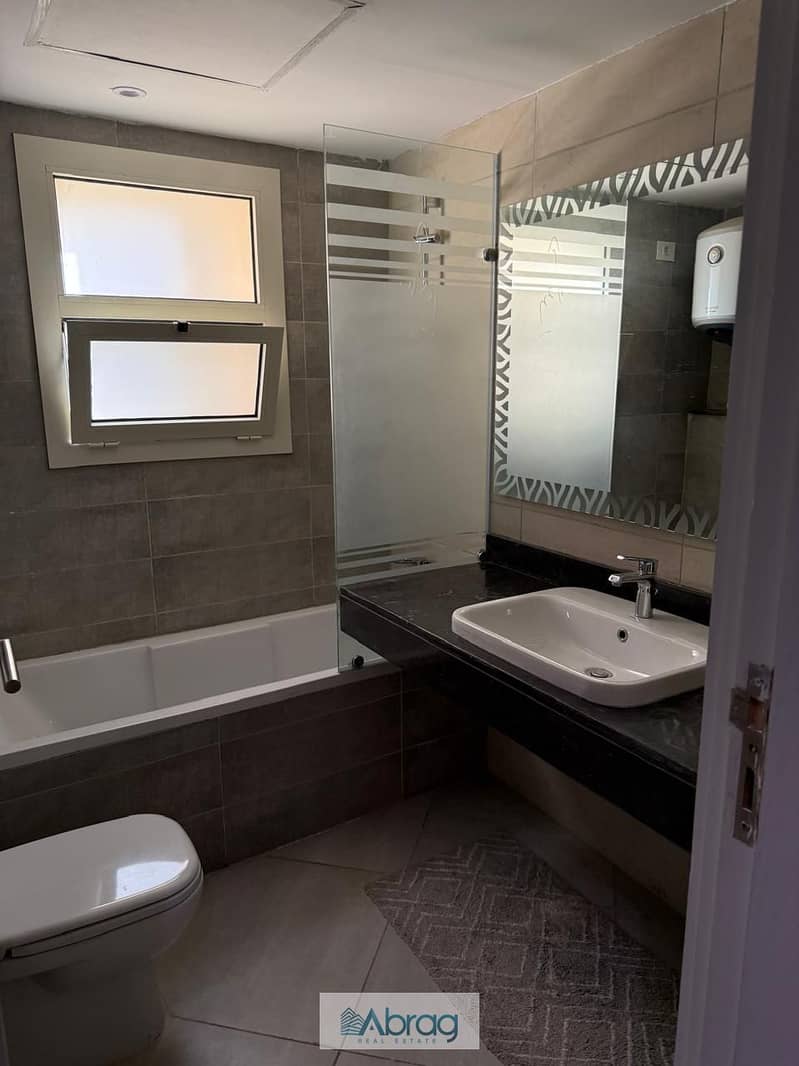 15 WhatsApp Image 2025-12-07 at 4.25. 03 PM (1). jpeg