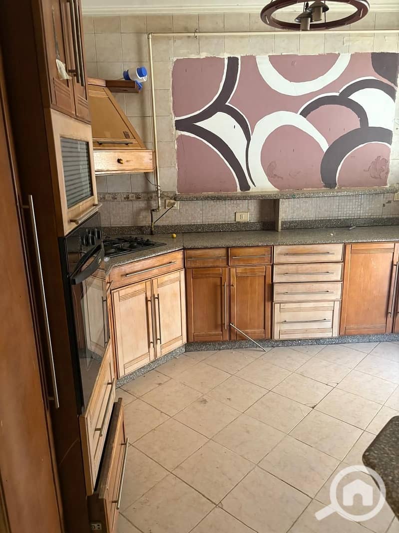 7 94344fcb-56bf-476a-9071-f9a1df24affd. jpeg