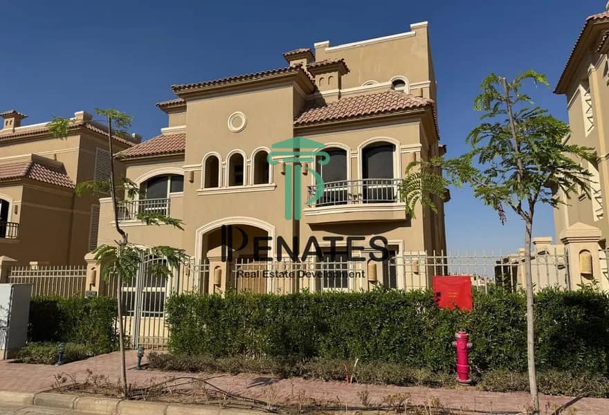 5 8374063-e49d6o (Copy). jpg