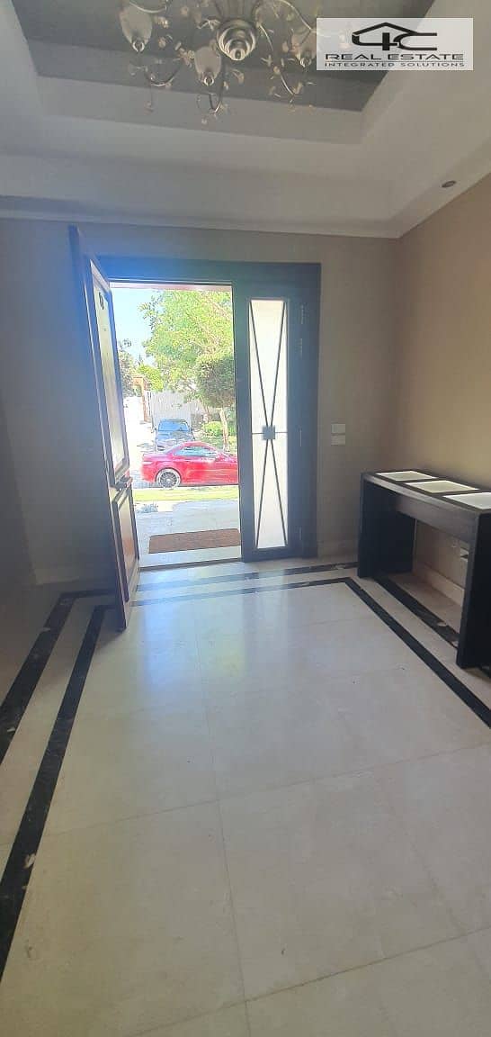 13 WhatsApp Image 2025-12-07 at 11.56. 10 (1). jpeg