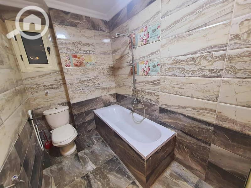 5 95b3b95a-36f0-4eff-bdec-b0064aa5e87f. jpg