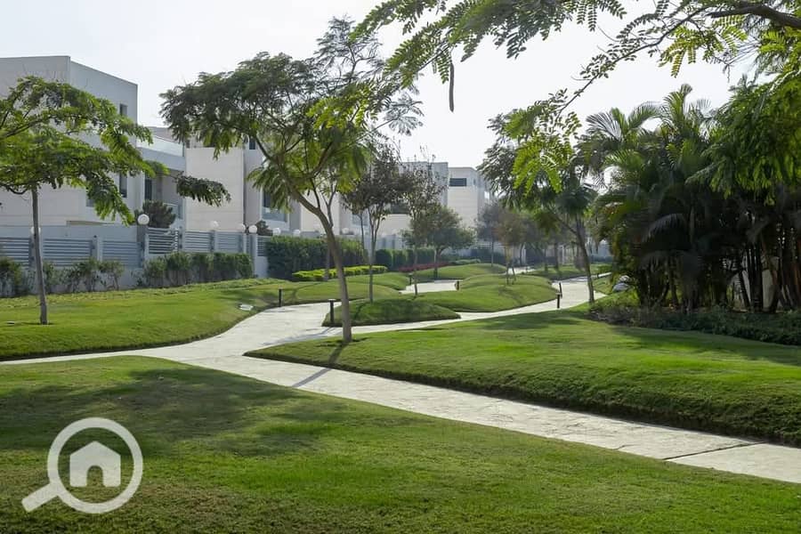 12 WhatsApp Image 2024-12-29 at 8.45. 34 PM. jpeg