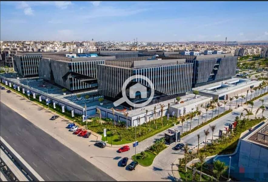 2 8c391644-3ff2-425c-a5aa-e03a6f92cc84. jpeg