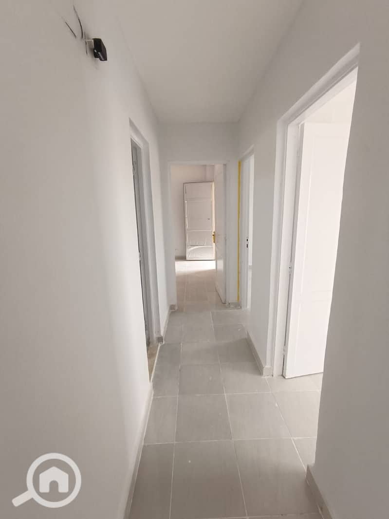 6 9c90295e-57c4-4e75-ad9a-1269e6a25aeb. jpg