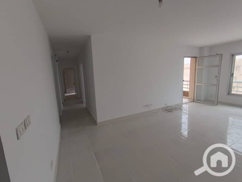 11 82638abf-3e9c-485e-b0e7-865156fd3402. jpg