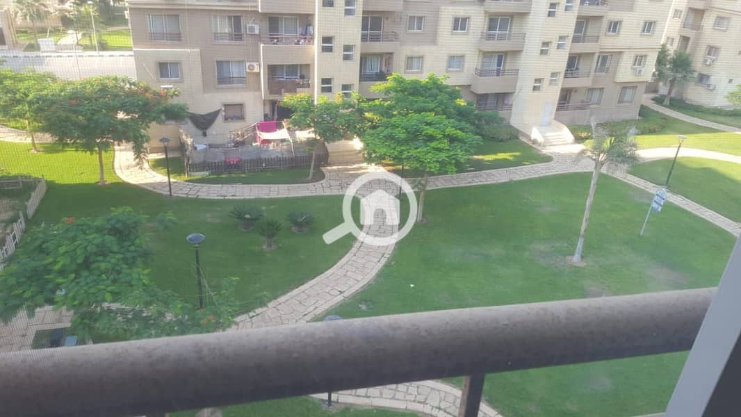 15 dc91834f-af92-4944-b4a1-803960ec5d25. jpg