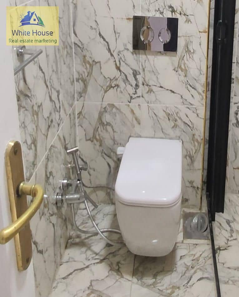 12 WhatsApp Image 2025-12-01 at 1.01. 59 PM (1). jpeg