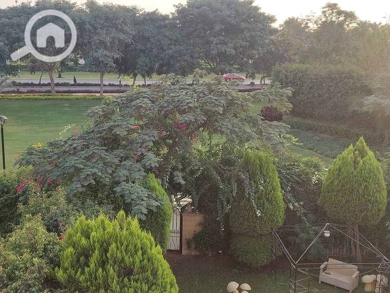 12 e1a0d152-3693-40c6-b2f6-b6706682d5c8. jpg