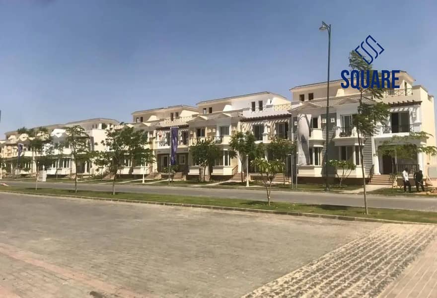 10 d905eca5-2824-47a6-9cfc-45000fcdb8d6. jpg