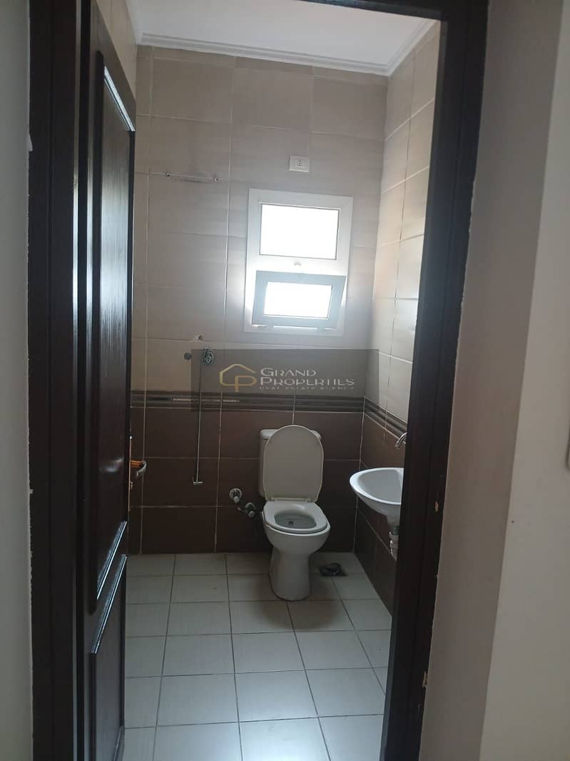 13 b7c41450-e083-4863-ac70-90edd6fabf86. jpg