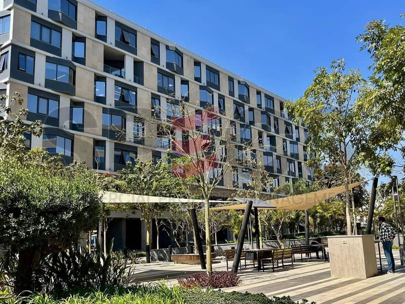 5 b6b43553-07f4-412c-ac0f-9758d6d46ebb. jpg