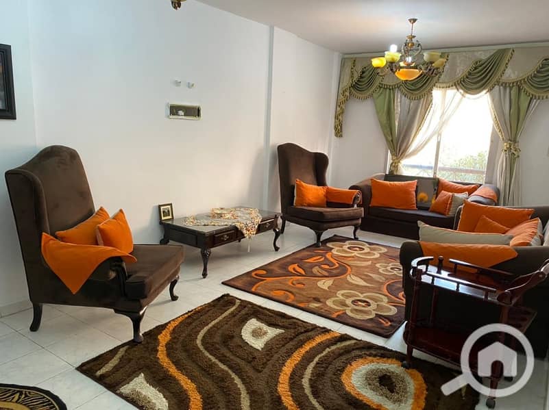 3 c459b0ad-cb1c-4df6-a9b6-a95ee543bf8f. jpeg