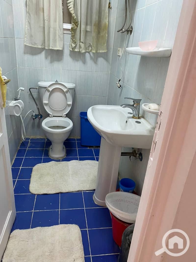 8 32465cf3-4f22-493e-bdbe-8cf64d81c5f1. jpeg