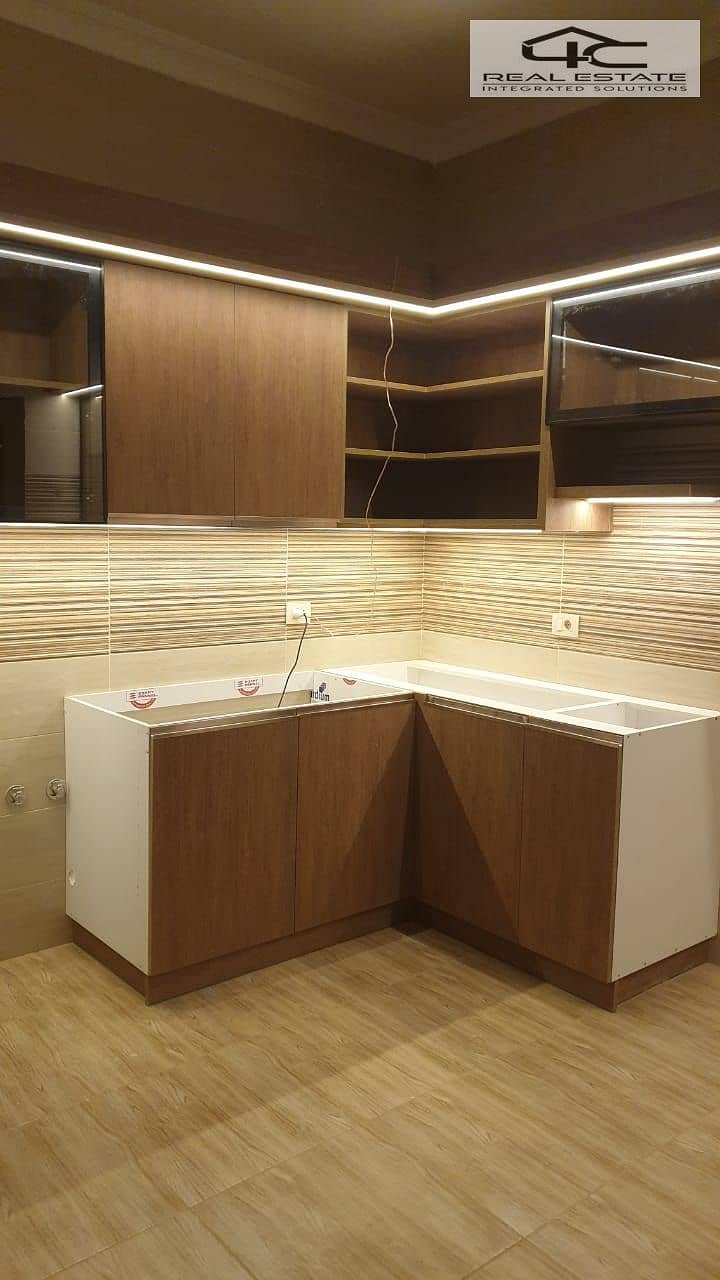 6 WhatsApp Image 2025-12-04 at 1.54. 30 PM (2). jpeg