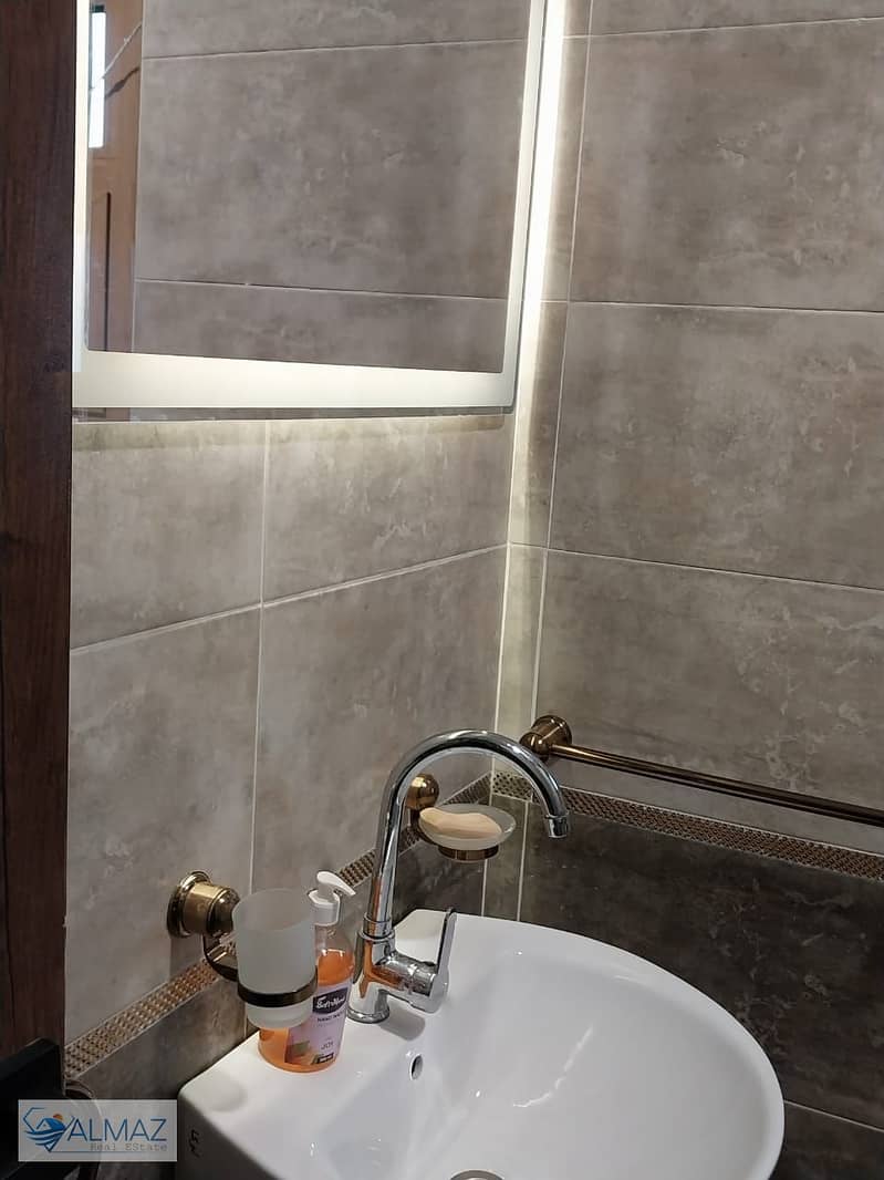 14 WhatsApp Image 2025-12-07 at 1.28. 54 PM (1). jpeg