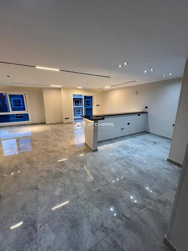 7 475962741_122207052242074986_8784437518624038255_n. jpg