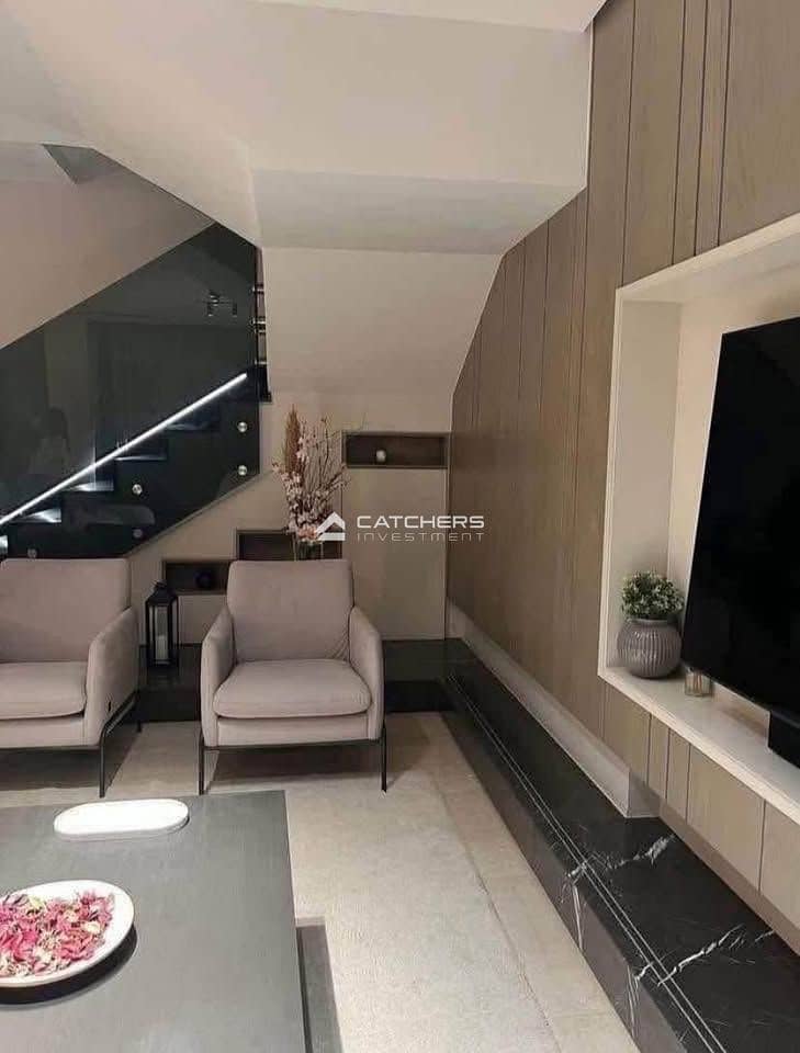 4 WhatsApp Image 2025-11-10 at 13.13. 38_08037eab. jpg