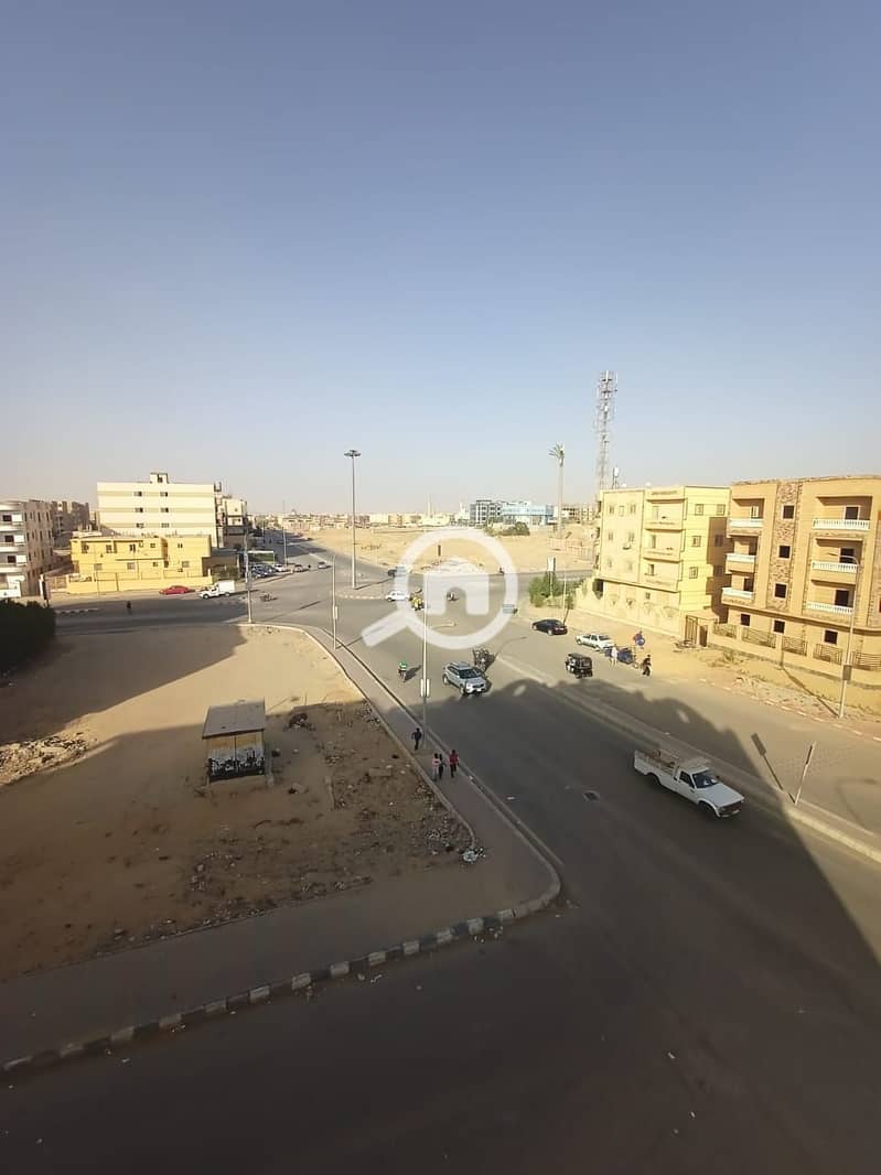 2 1ff58837-6da8-46ff-a8c6-21d53605bf32. jpeg