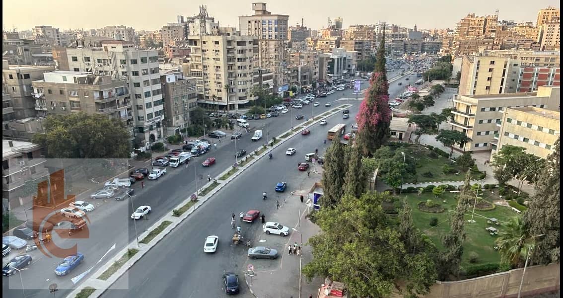 2 d2ec81a9-791e-4114-9ed3-4fa9a4c7b26d. jpg