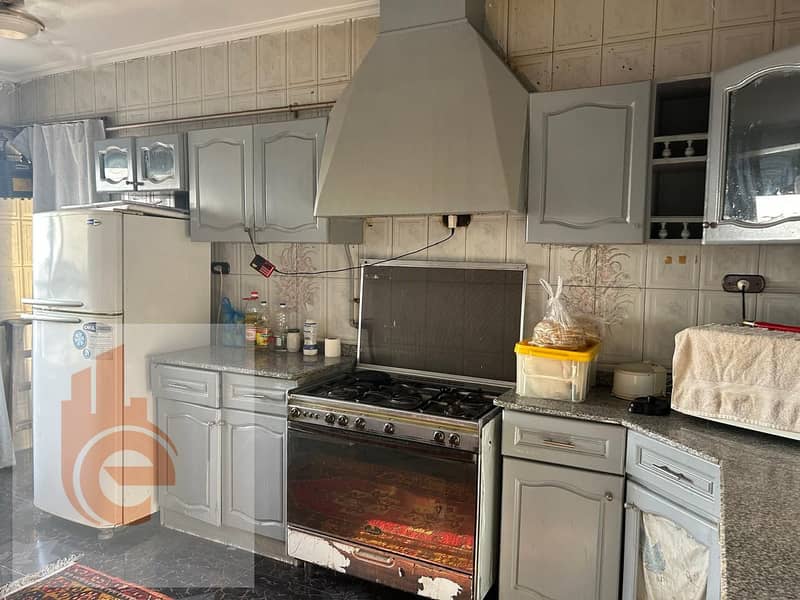 14 a554d741-5463-47c2-8ebd-ac725baca505. jpg