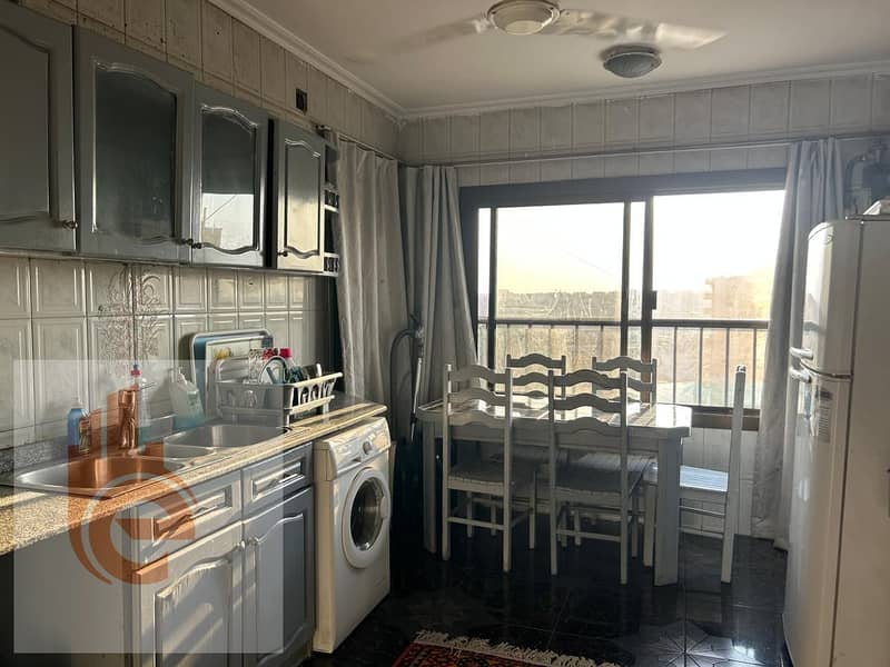 15 d1b32343-c69c-49b8-a9fe-908ce3db4af4. jpg