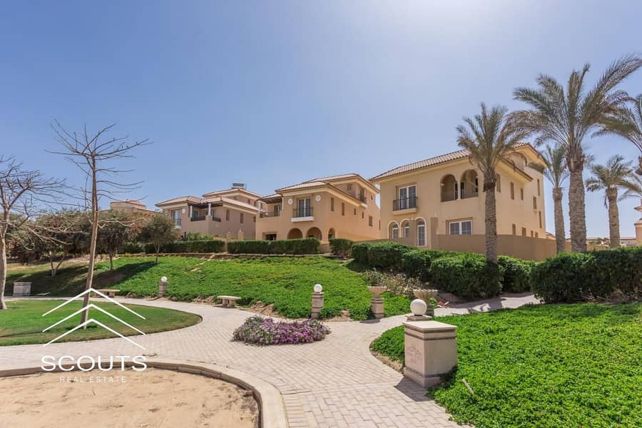 9 Hyde-Park-out-door. jpg