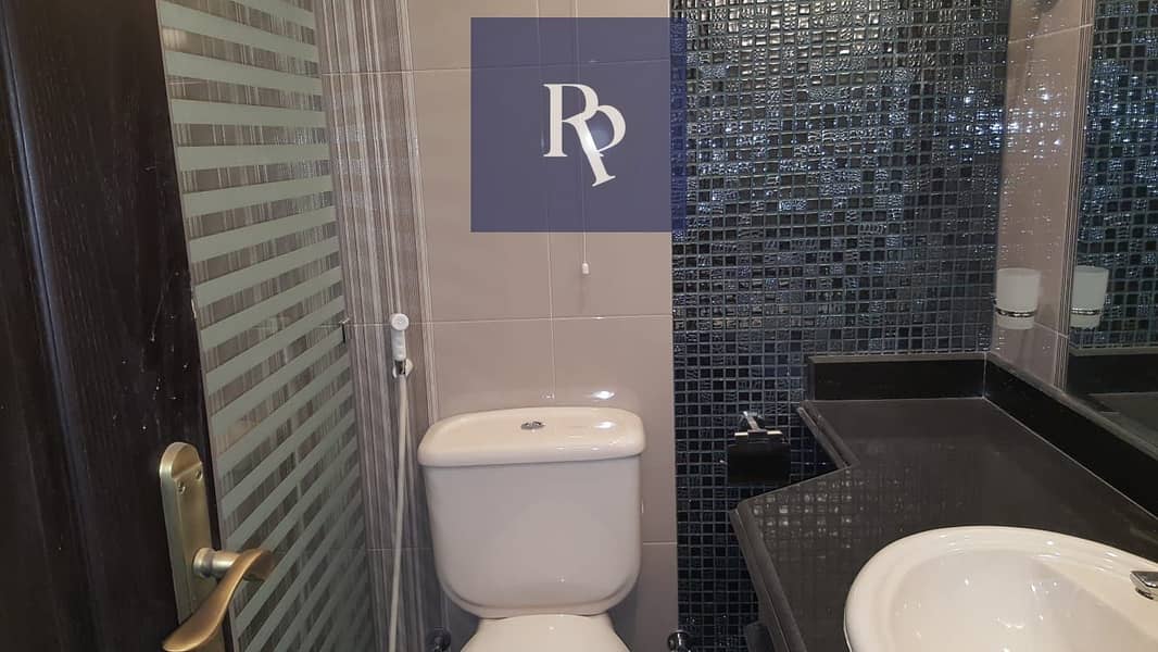 7 WhatsApp Image 2025-12-07 at 1.46. 34 PM (4). jpeg