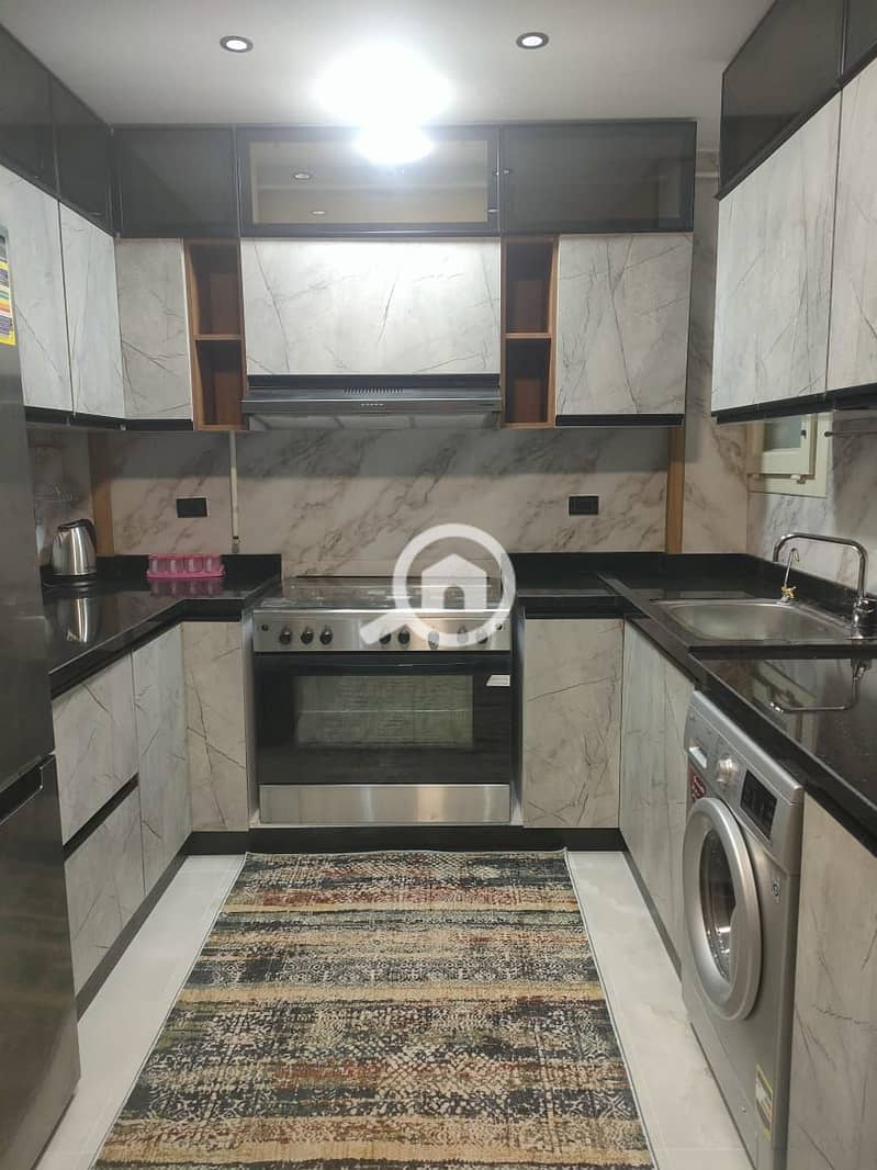 4 558327ee-8a8b-4719-87d7-fac3439b5476. jpeg