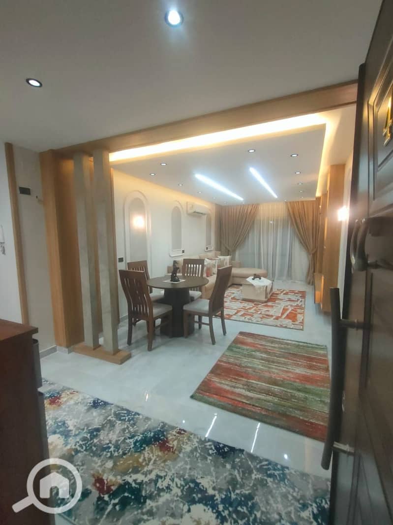 5 f504b2aa-0025-4946-a9c0-24894e758f5c. jpeg