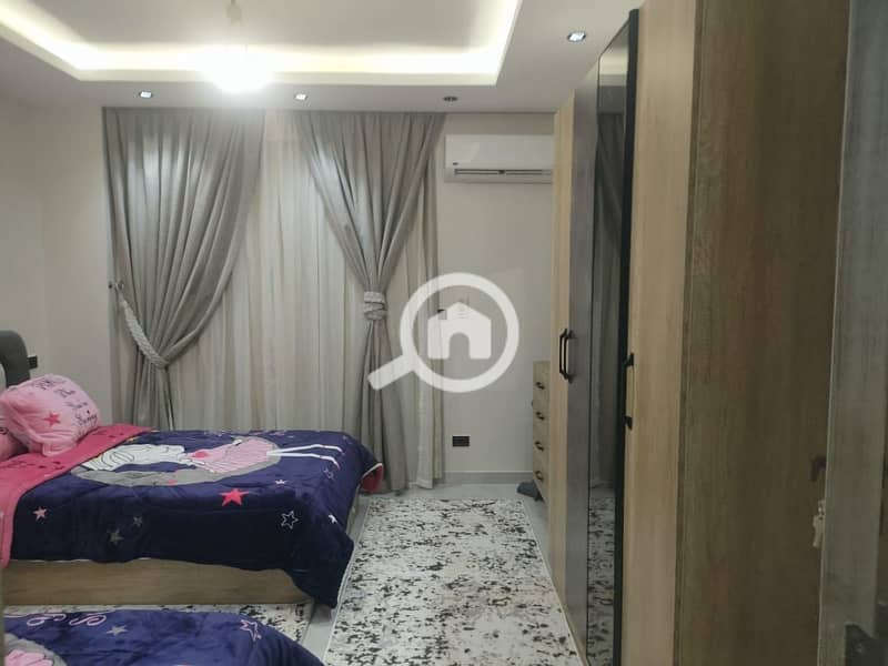 7 27f00663-c2ec-420a-90d7-f34defaf57c8. jpeg