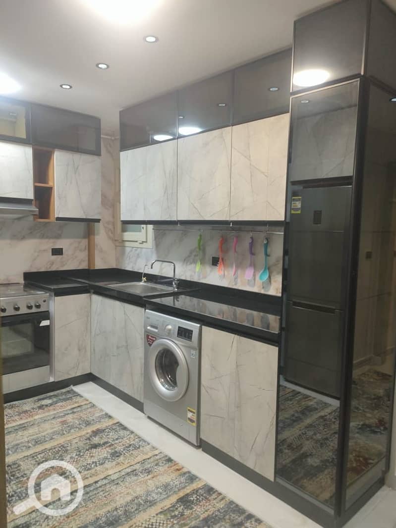 10 4c279266-95f2-4fc8-b358-4614862581b2. jpeg