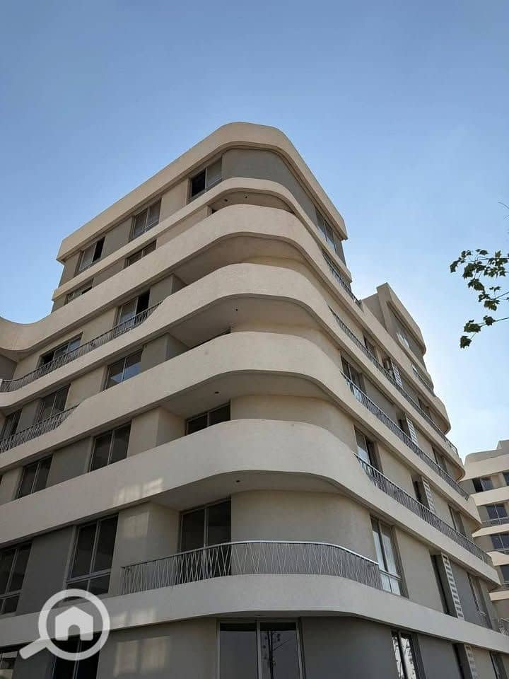 3 2c7ca1fc-7910-4591-b667-4e920d635e68. jpg