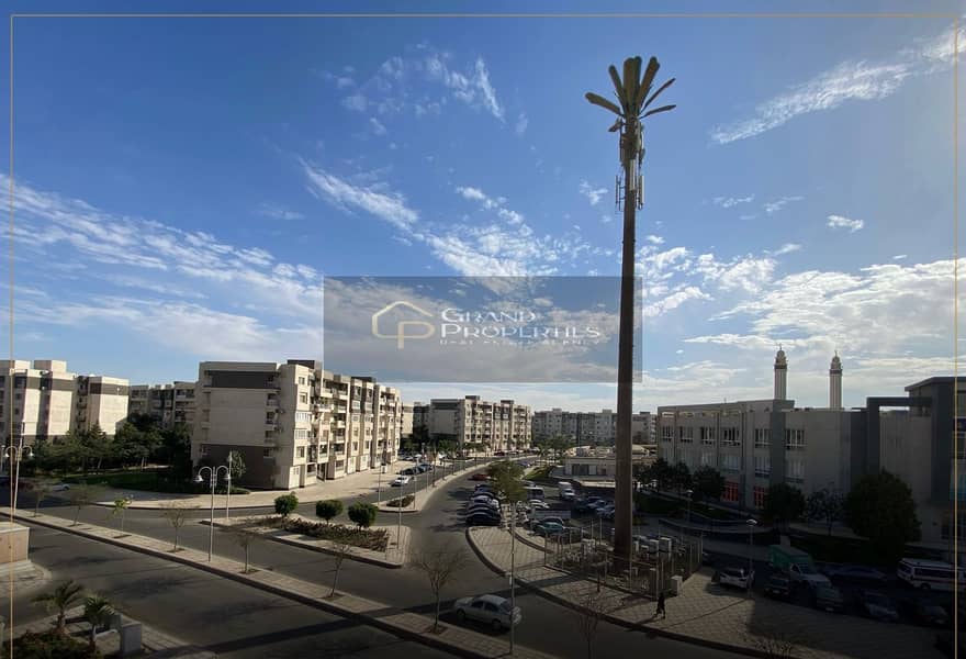 2 cf26427a-08f7-423f-adfe-43b59d6f66c5. jpg