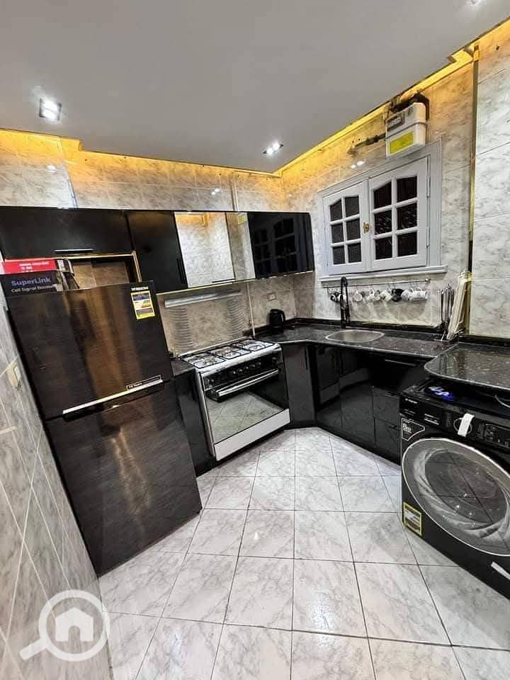 5 8a03a7cb-e38d-47d7-a1fd-8f06345f7889. jpg