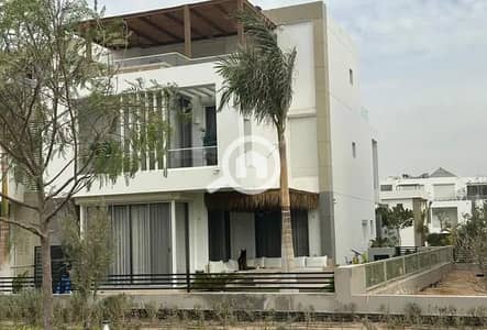 فیلا 4 غرف نوم للبيع في 6 أكتوبر، الجيزة - IMG-20251207-WA0169. jpg