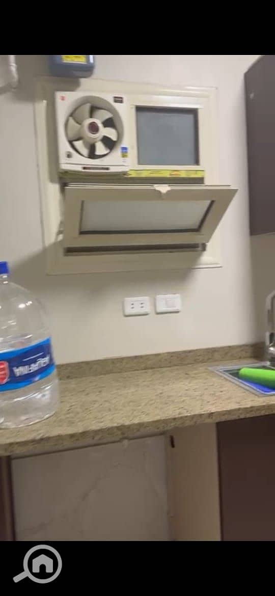 9 6307cd9b-1d12-467b-8c0e-dcdfc734db3b. jpeg