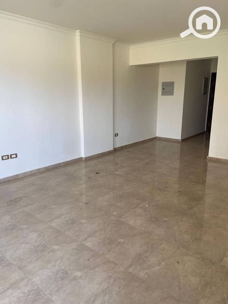 10 ca68b357-32ca-47ac-a3b6-77b9b5627892. JPG