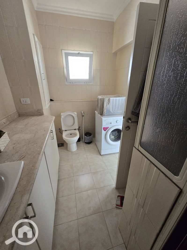 4 886d6fe3-7970-4730-aa0e-1982b0ef8067. jpg. jfif