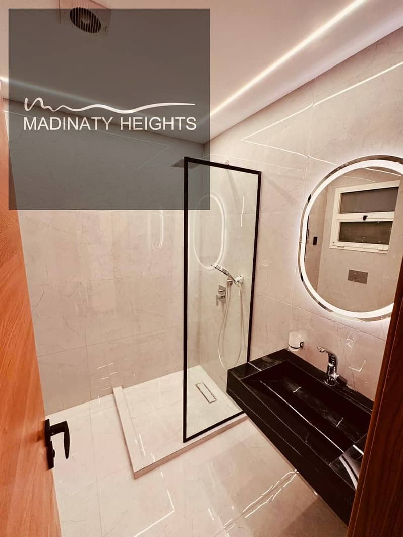 8 WhatsApp Image 2025-12-07 at 16.43. 35_dc9bfe9b. jpg