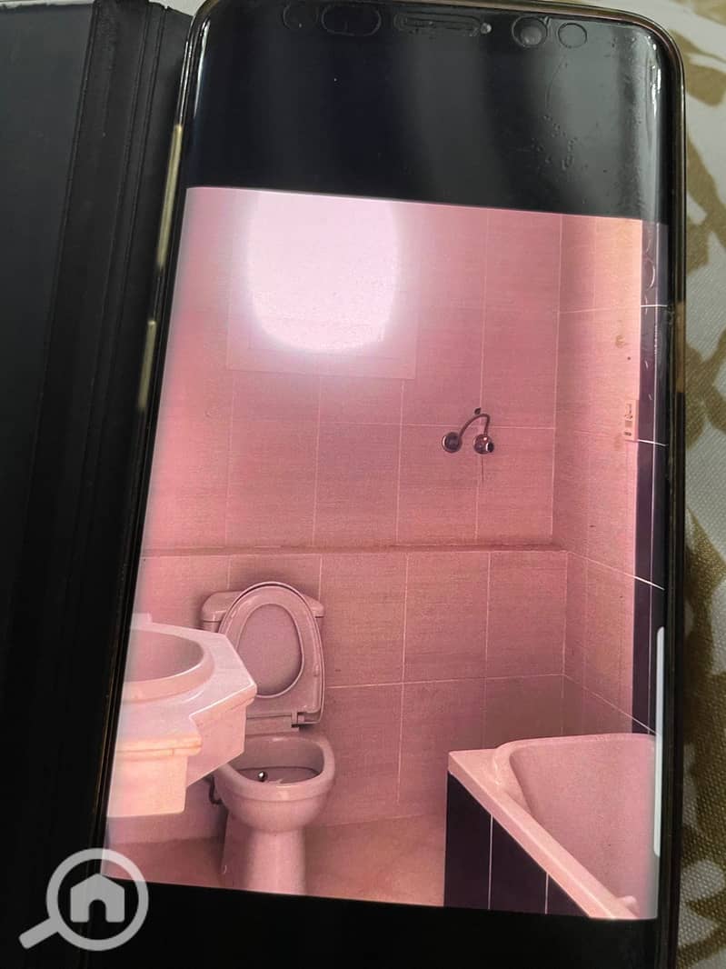 13 b8424f0f-6d00-4755-993e-b637553a2c6b. jpg