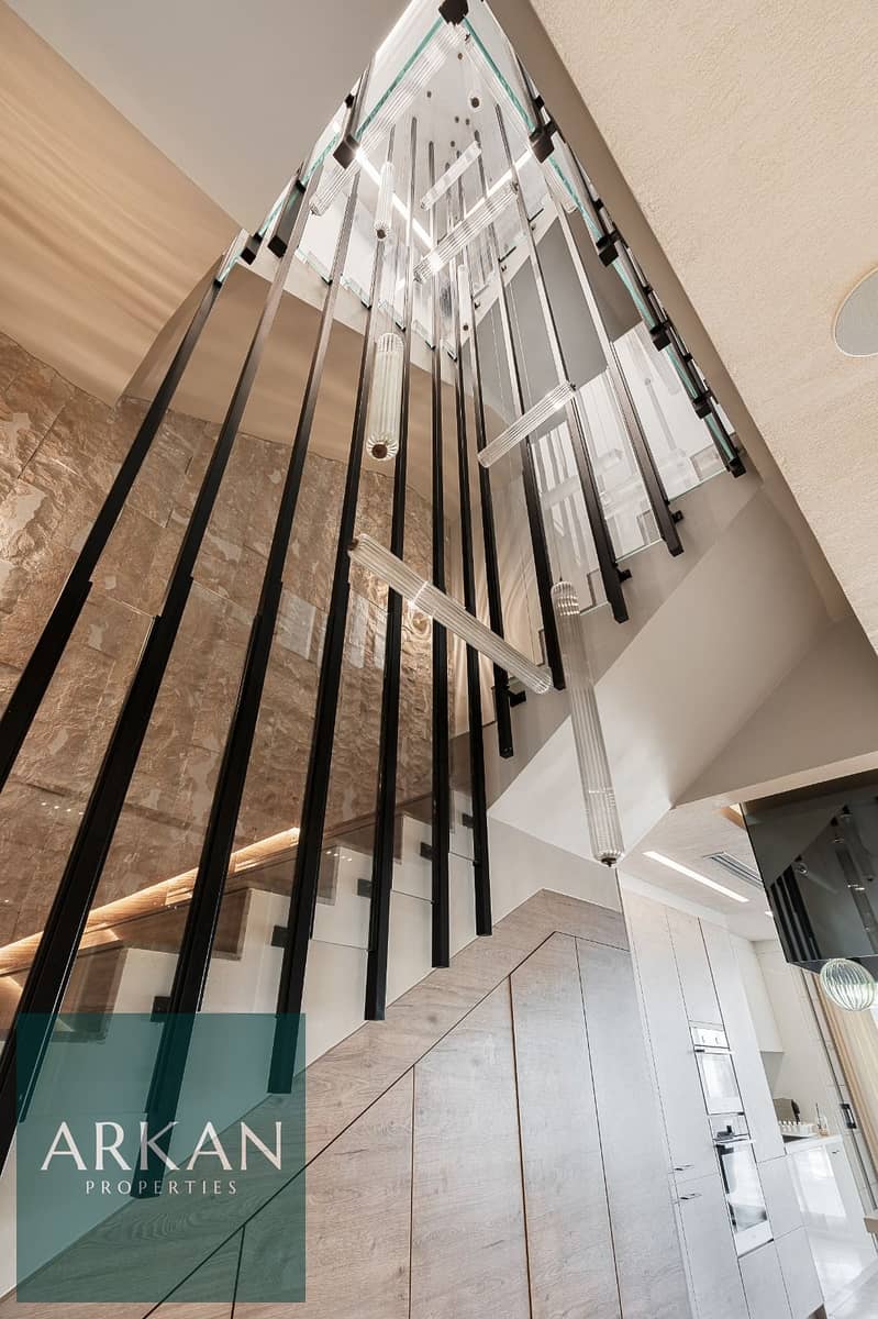 11 WhatsApp Image 2025-12-07 at 2.43. 55 PM66. jpeg