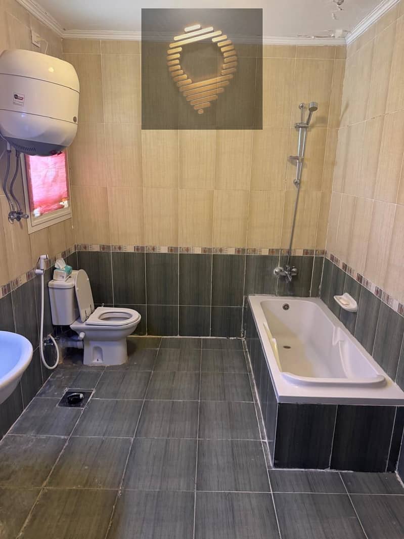 14 WhatsApp Image 2025-10-23 at 14.50. 57_d1ff1c90. jpg